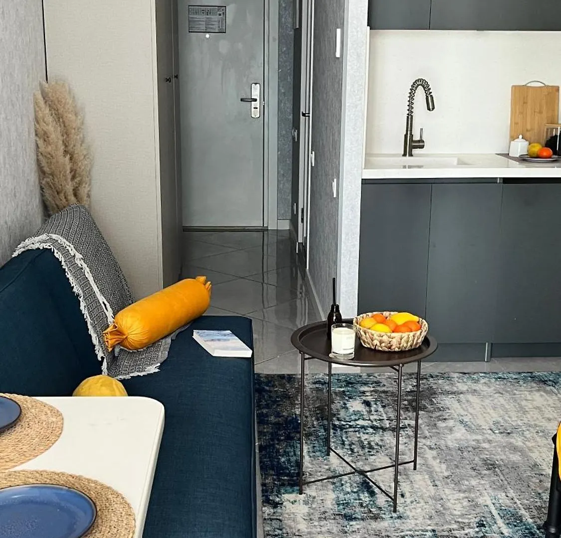 Cozy Apartment In Palace Batumi